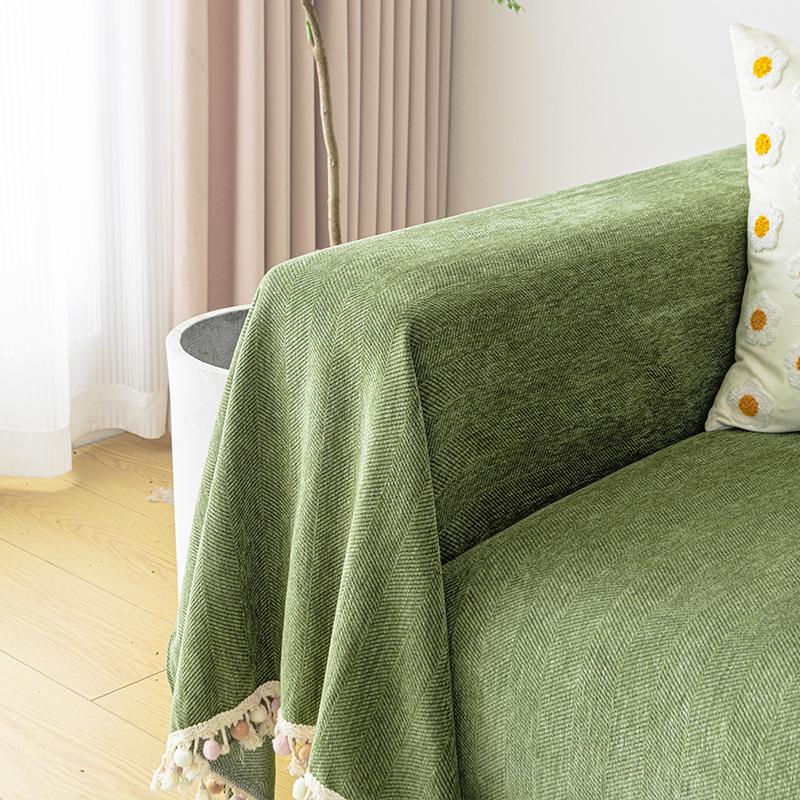 Chenille Waterproof Non-Slip Sofa Cover: Anti-Cat Scratch, Dust-Proof, All-Season Use.