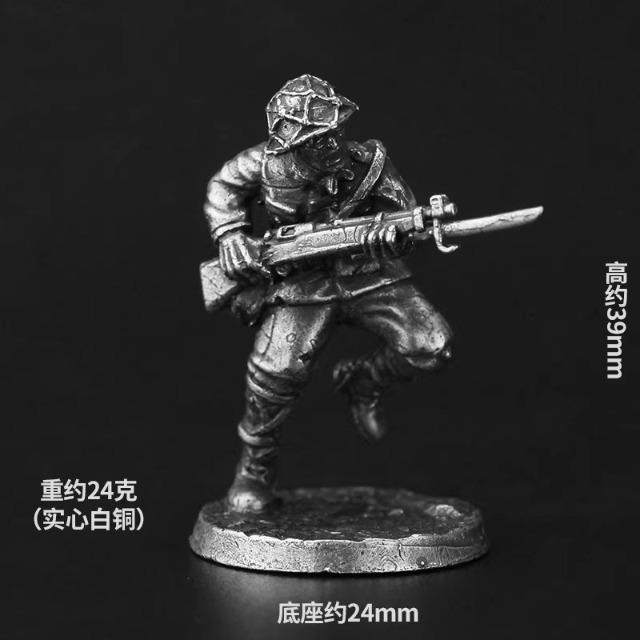 WW2 Military Soldier Figures Army Men Model Toy Desktop Wargame Miniatures Tabletop Game Pieces Decor