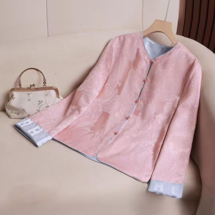 Elegant Women s 2026 Reversible Tang Suit Jacket with Frog Buttons - New Chinese National Style M розовый