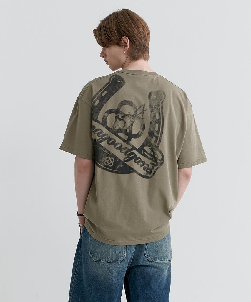 MAGOODGAN Swagver 3596 Horseshoe Oversized Khaki Short Sleeve Tee