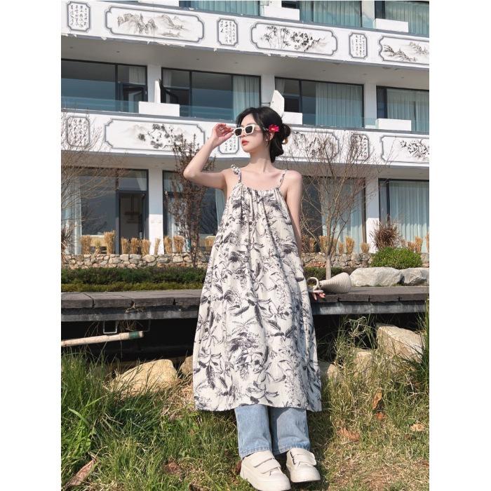 Suspender dress women's summer ink printing new holiday wind floral retro skirt women's texture high sense