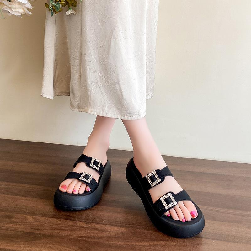 One-word Drag Women 2025 Summer New Versatile Comfortable Lightweight Thick-soled Outer Wear Fashionable One-pedal Casual Cool Slippers