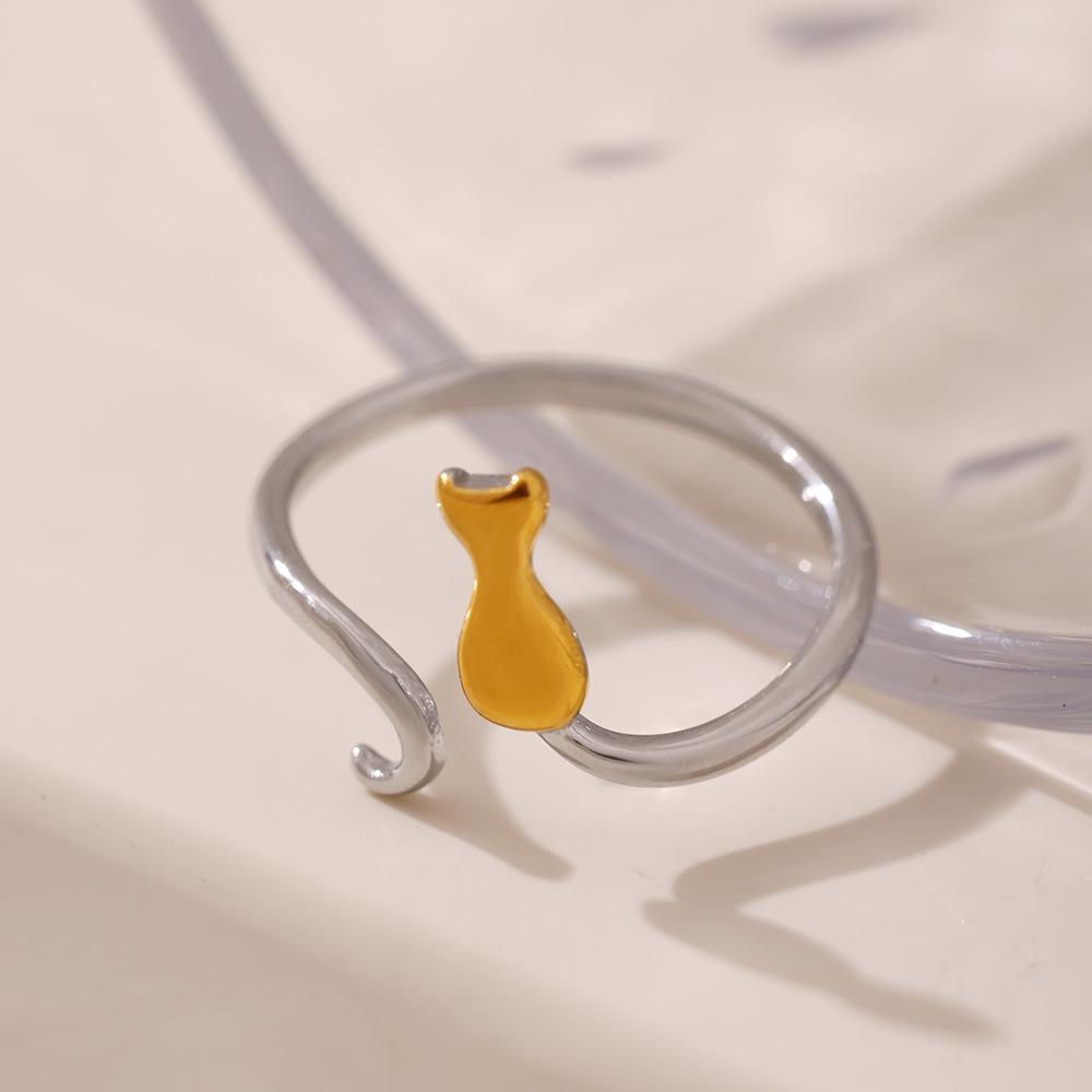 Qiong Yao Inspired Niche Design Adjustable Stainless Steel Cat Ring with PVD Coating