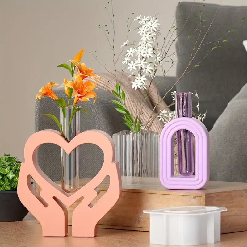 2026 Latest Models Love Hydroponic Vase Silicone Mold Test Tube Hand Holding Flower Pot for Home Decor Florist Plaster Molds