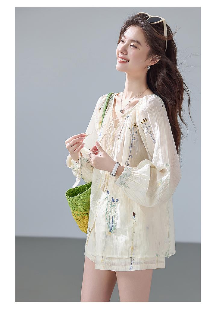 French Vacation Style Lyocell Sun Protection Embroidered Long-Sleeved Shirt and Elastic Waist Lined Shorts Two-Piece Set for Summer
