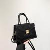New Solid Color Crocodile Pattern Autumn Casual Fashion Splicing Large Capacity Shoulder Crossbody Handbag