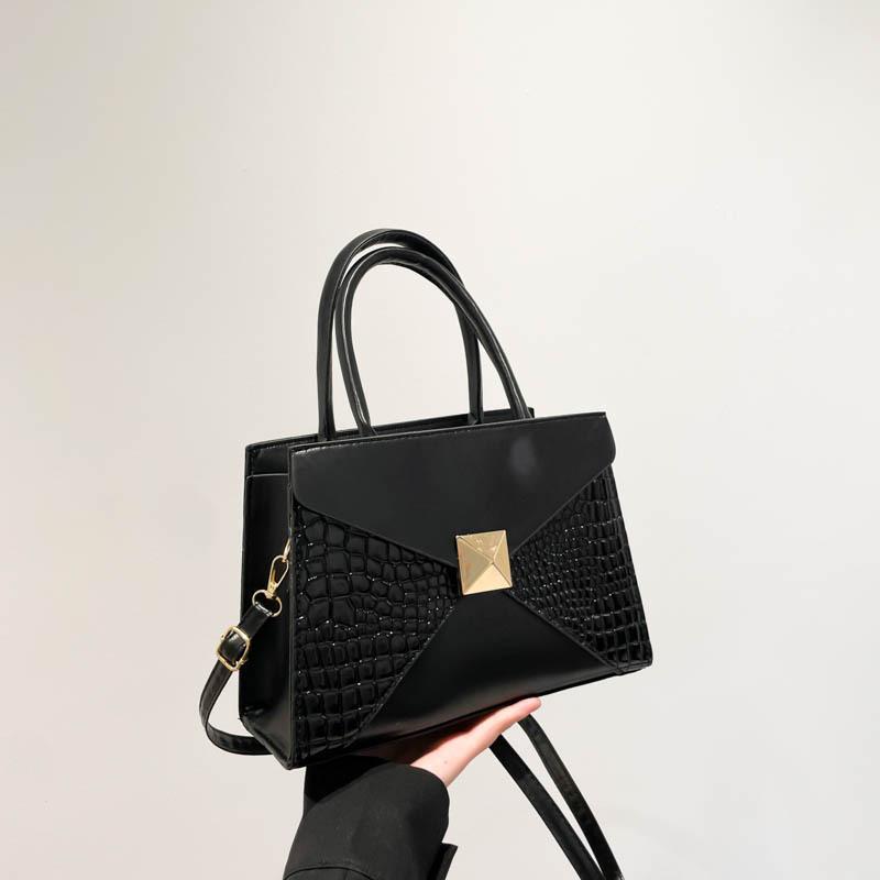 New Solid Color Crocodile Pattern Autumn Casual Fashion Splicing Large Capacity Shoulder Crossbody Handbag