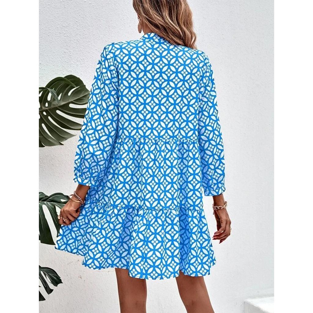 Women's Fashionable V-neck Fresh Printed Temperament Seven Inch Sleeve Dress