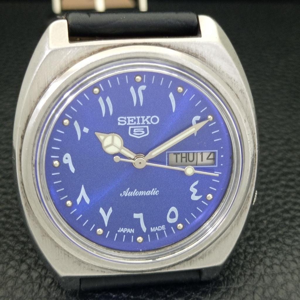 SEIKO 5 AUTOMATIC VINTAGE JAPAN MENS ARABIC BLUE COLOR DIAL WATCH a701376-5 R206a-a701376