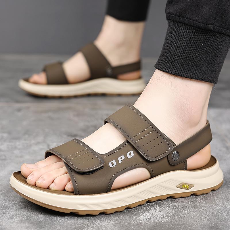 New Summer Beach Slippers Outdoor Open-toed Casual Fashion One-shoe Dual-purpose Sandals Breathable Fashion Versatile Slippers