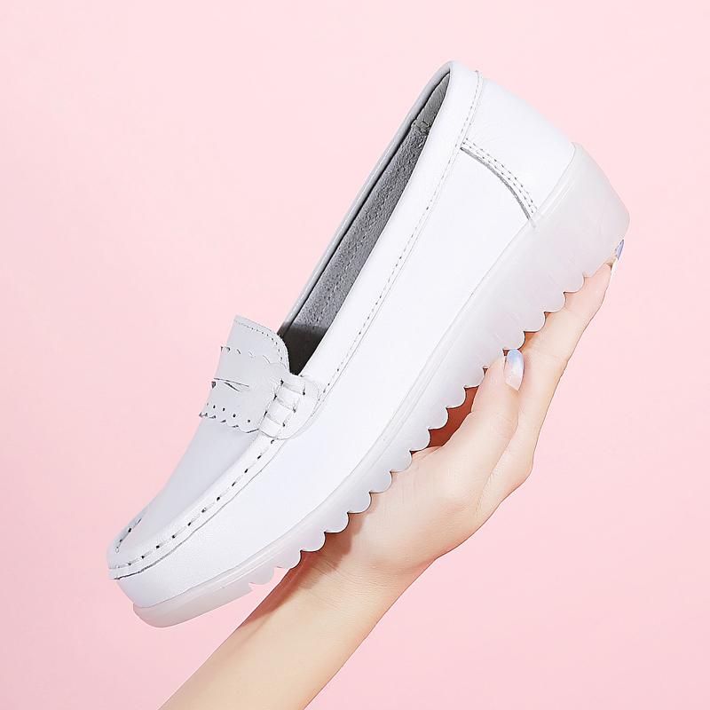Fashion Leather Air Cushion Nurse Shoes for Women Spring and Summer New Soft Soled Breathable Flat Soled White  Shoes