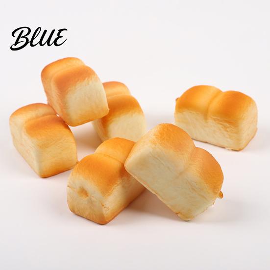 Weiches Schaumstoffspielzeug Langsam aufsteigendes Brot zum Kneten mit milchigem Geruch PU Fidget Stressabbau Schlüsselanhänger Realistische Textur Relief Dekompression Gadget für