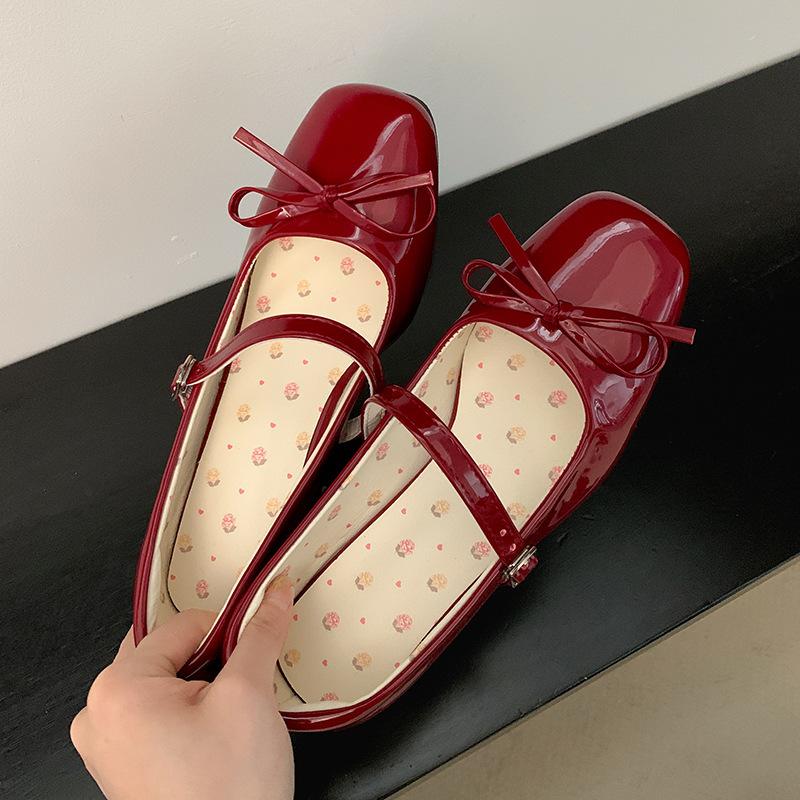 

White French square head light mouth thick heel single shoes women s 2025 new summer skirt height increase versatile Mary Jane shoes 39 бордовий
