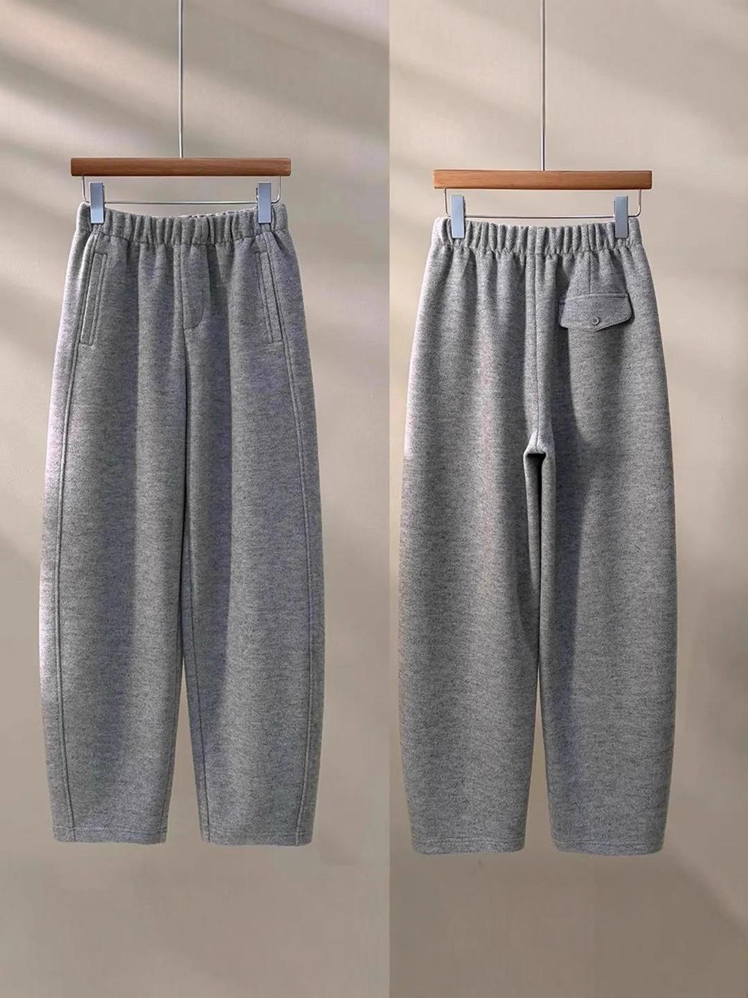 

2025 Thickened Velvet Slim Cropped Scissor-Leg Elastic Waist Pants Small