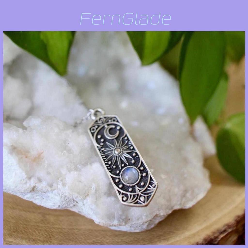 Moonstone Pendant Necklace For Women Men With Geometric Design And Alloy Material For Fashionistas