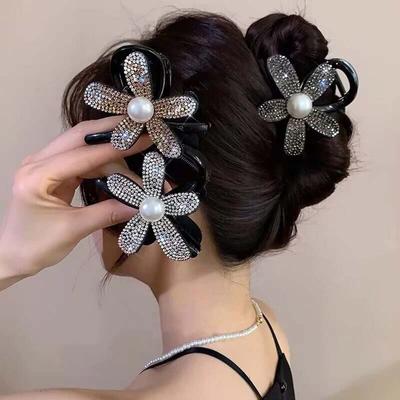 Nowe koreańskie spinki do włosów z kryształkami Eleganckie czarne spinki do włosów Kraby do włosów dla pań Nakrycia głowy Akcesoria do włosów Spinki do włosów w kucyk