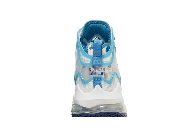 Space Jam x Nike LeBron 19 EP 'Trainingsanzug'