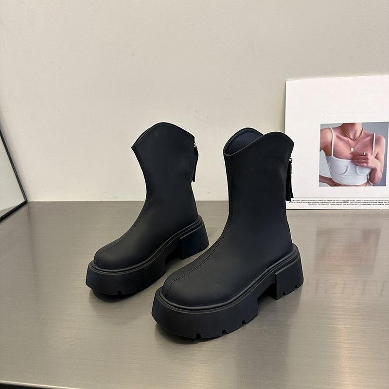 Fashion Booties Round Toe Chelsea Leather Woman Short Shoes On Promotion Autumn Hot Chic and Elegant Goth New In Ankle Boots for Women