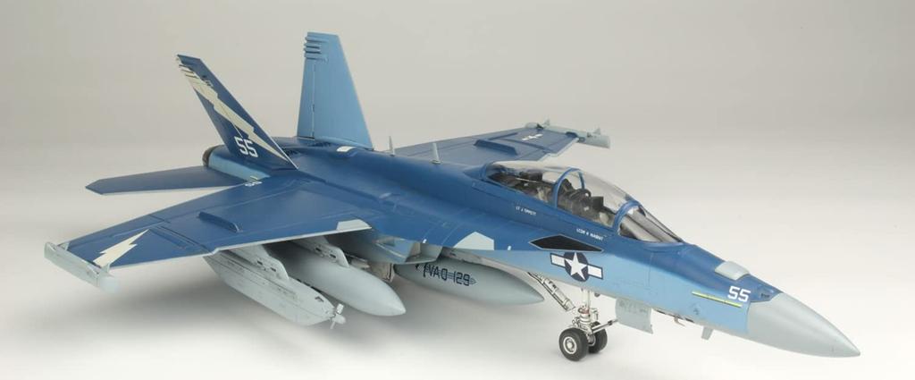 US Navy Electronic Warfare Aircraft Growler Vikings Naval Aviation 100th Anniversary Painted Aircraft Plastic Model Molded Color Platz/Italeri 1/48