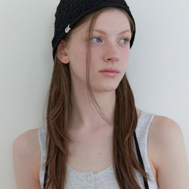 

KINDABABY вязаная шапка бини - черная black