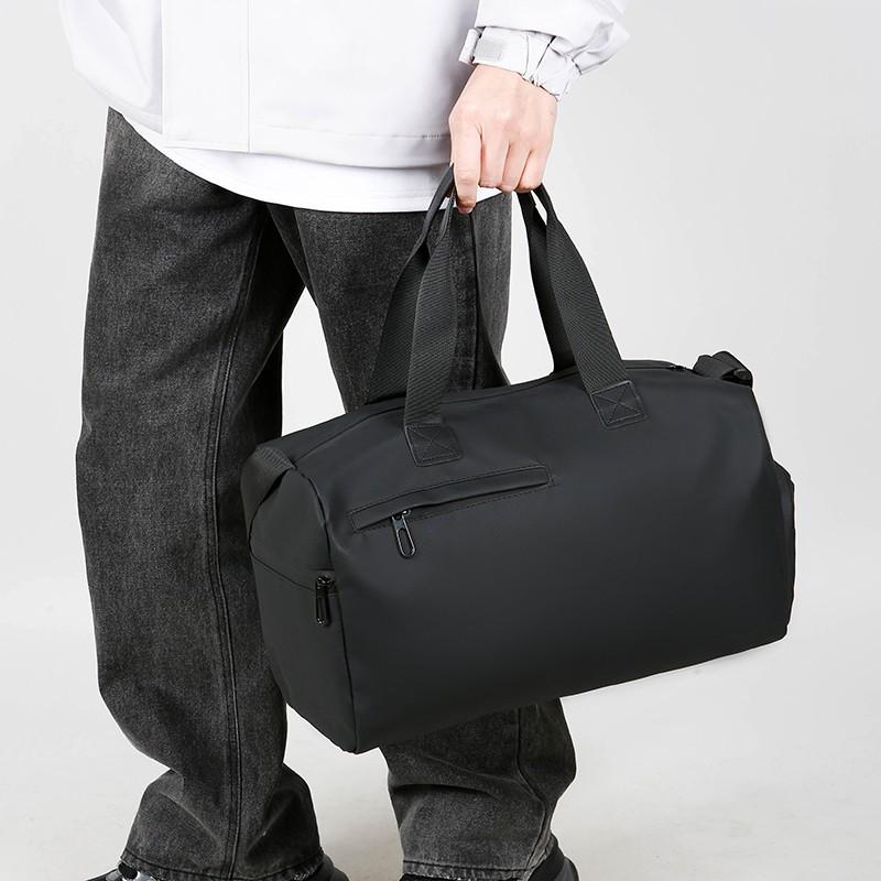 Dry and Wet Travel Bag Solid Color Fashionable Versatile Yoga Fitness Sports Bag Short-distance Water-splashing Duffle Bag