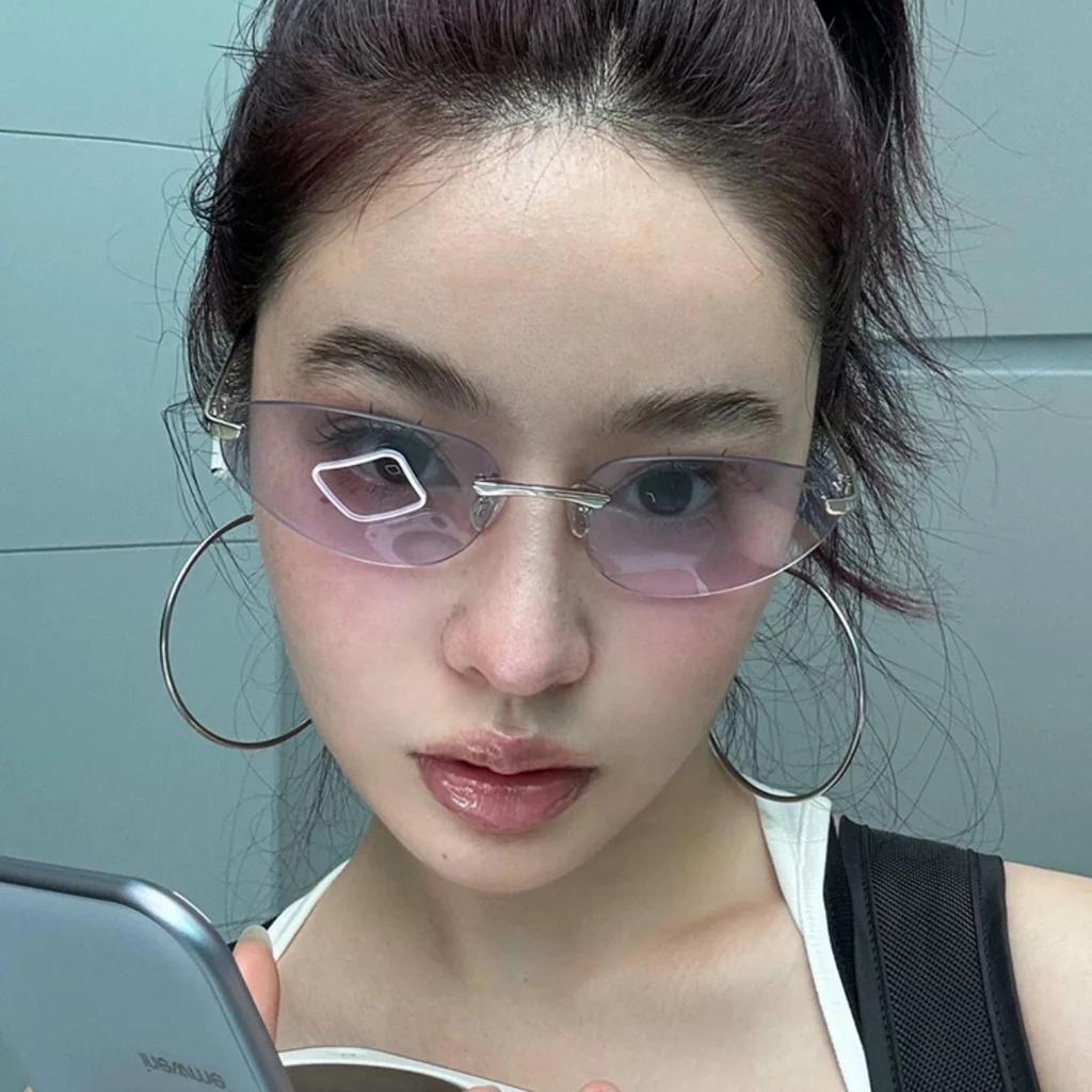 Y2K Vintage Rivet Metal Rimless Sunglasses Women For Men Sun Glasses Punk Luxury Brand Designer Popular Future Shades UV400