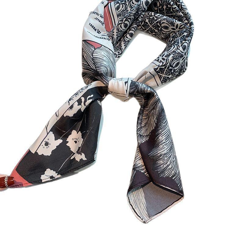 Silk small square scarf scarf silk scarf women's new spring and autumn winter thin neck protection autumn high sense