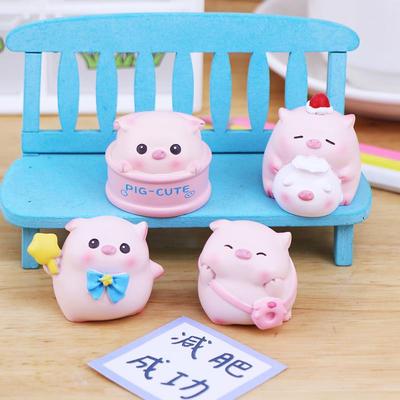 Mini Ornement Cochon Heureux - Décoration Mignonne pour Bureau et Console de Voiture