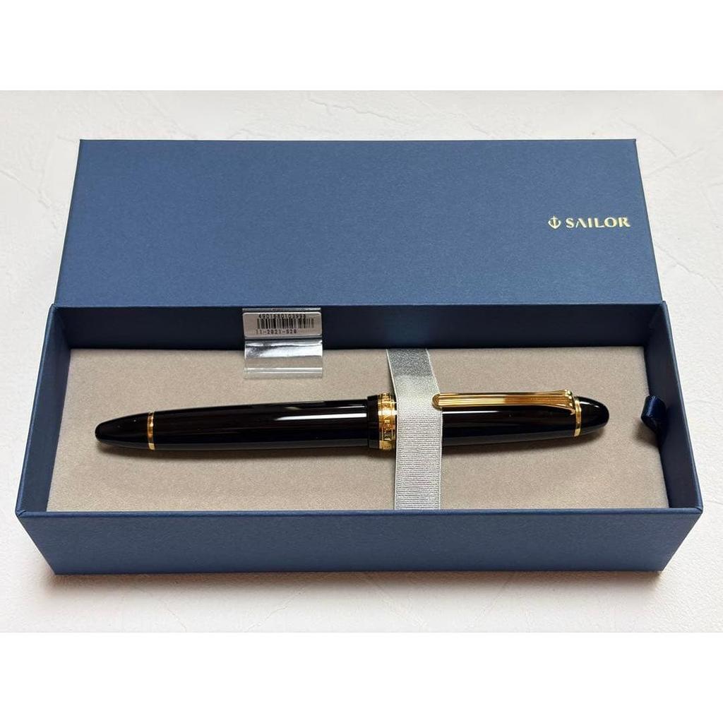 Used [New] Sailor Profit 21K 1911 Engraved MS With Box and Warranty