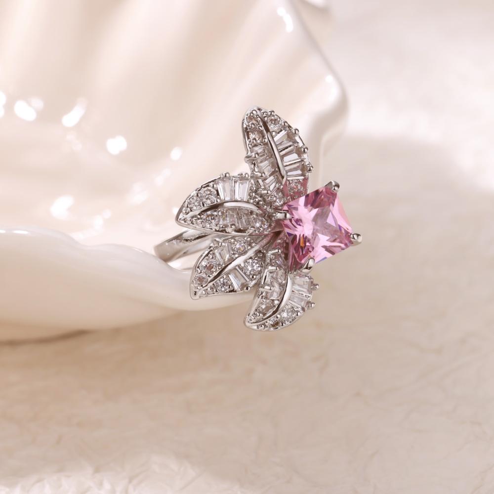 Pink Zircon Flower Rings For Women Gold Color Metal Opening Couple Ring Aesthetic Wedding Christmas Jewelry