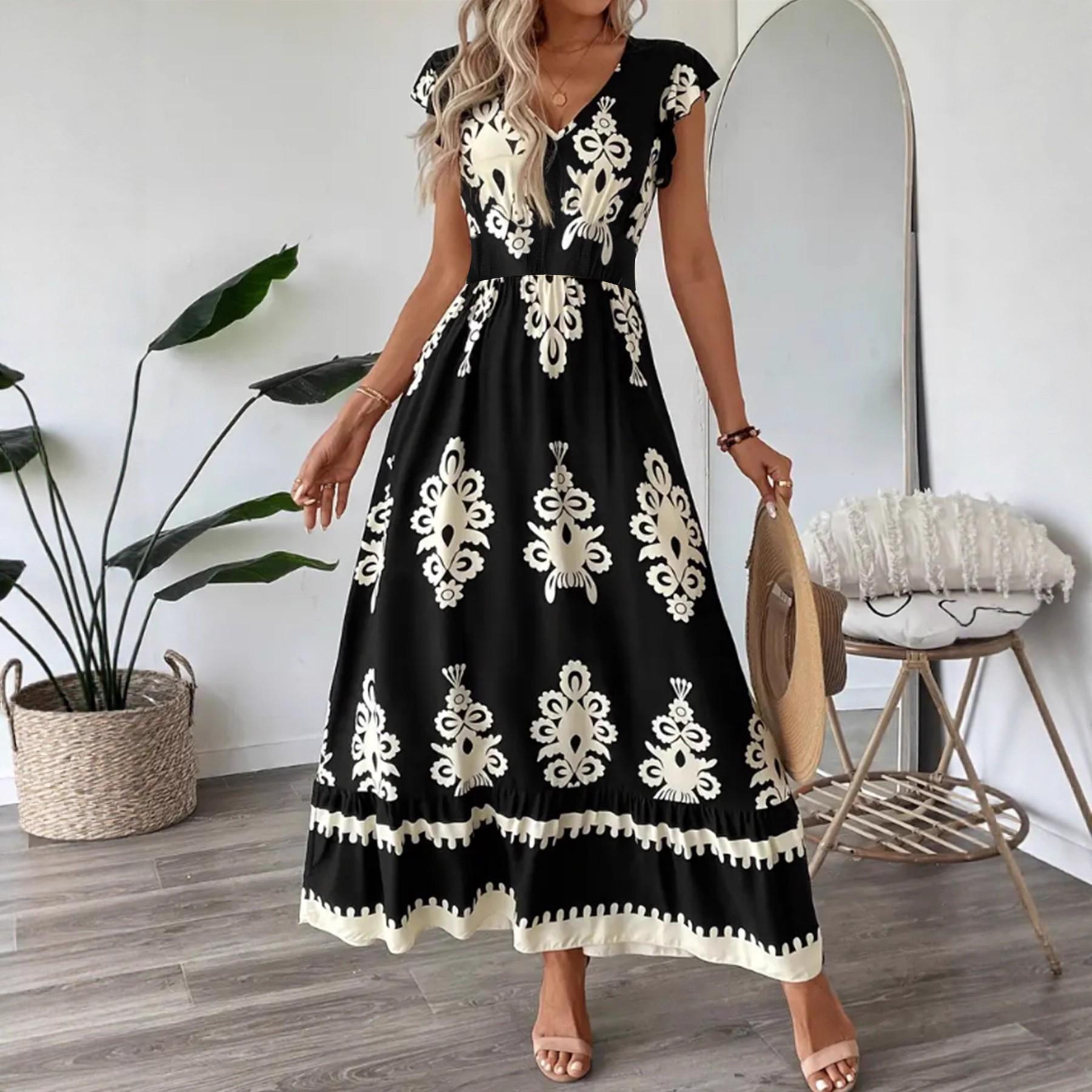 Elegant Bohemian Green Floral V-Neck Long Dress with Cinched Waist 1XL