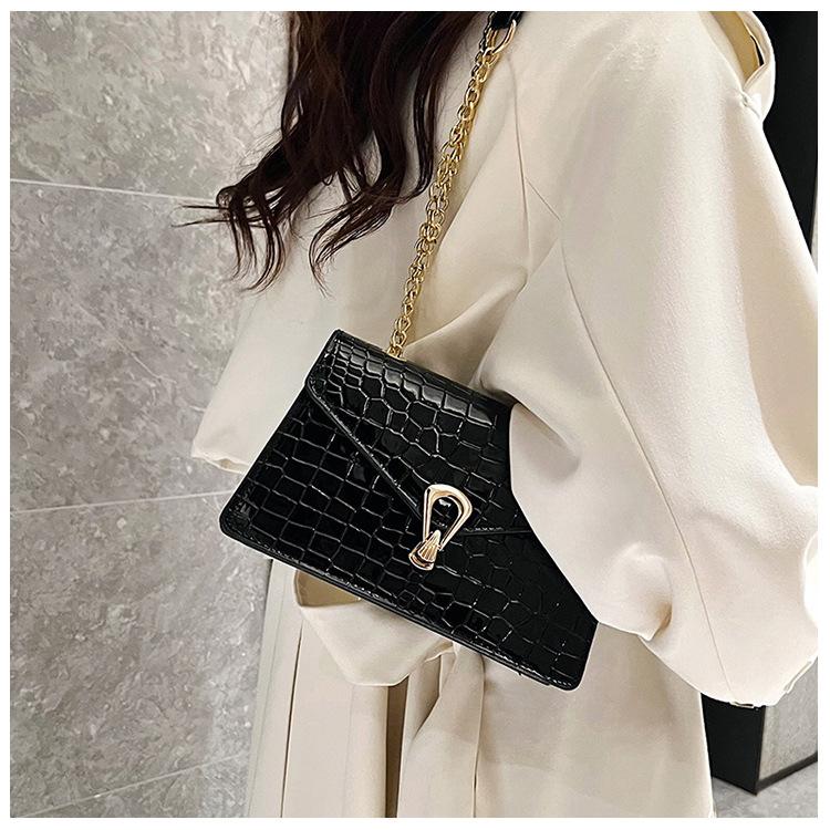 Crocodile Patterned Chain Women's Bag, Trendy Korean Version, Single Shoulder Crossbody Women's Bag, Small Square Bag