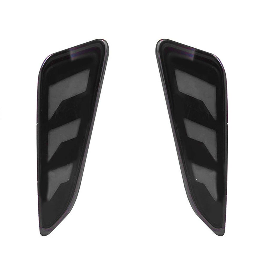 For TOYOTA C-HR 2017 2018 2019 2020 2021 2022 Car Rear Bumper Lamps Rear Reflector Lights DRL Brake Stop Lamp Accessories 2pcs