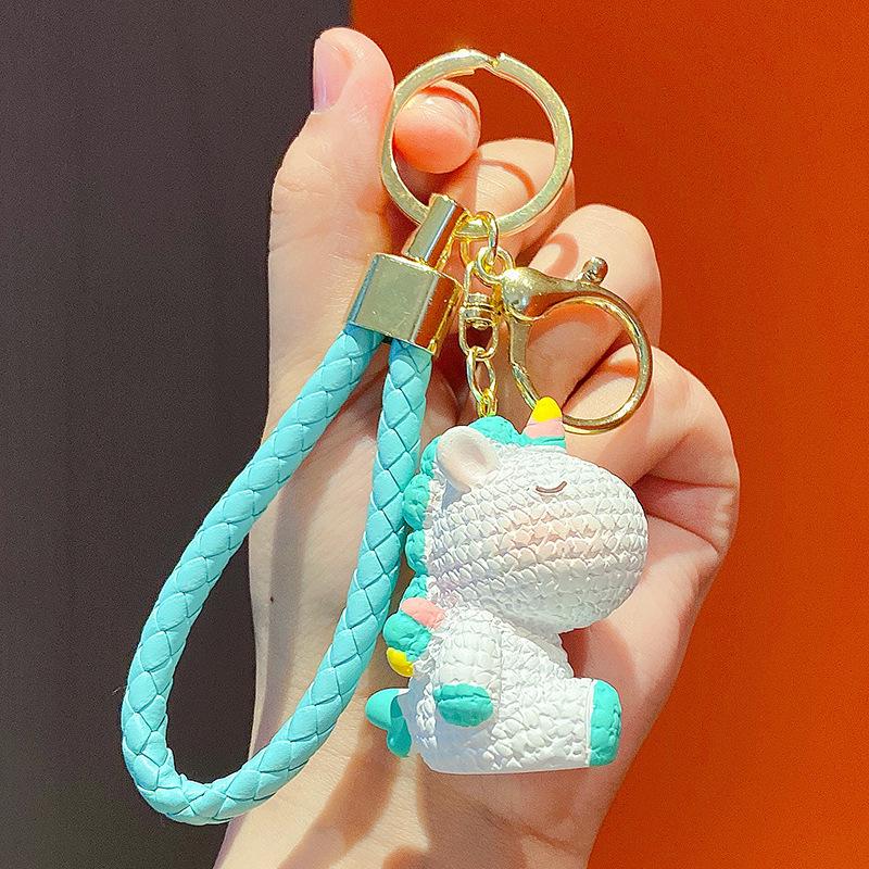 Trendy Bulldog Resin Keychain: Cute Puppy Pendant for Cars & Backpacks, Perfect Gift