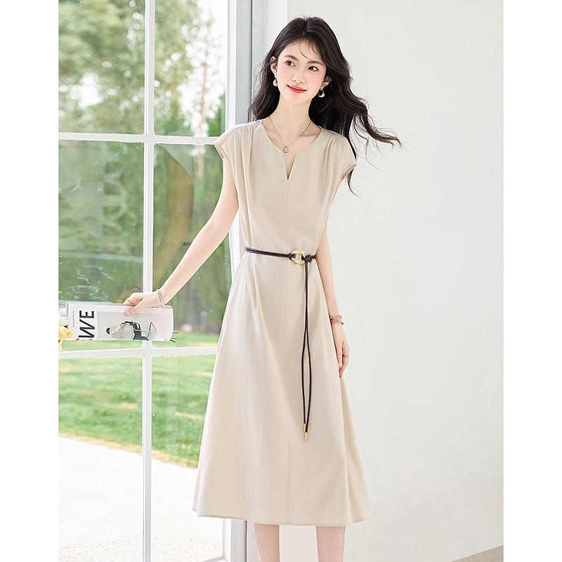 Design Sense Niche Fashion Temperament Slimming Dress for Petite Figures