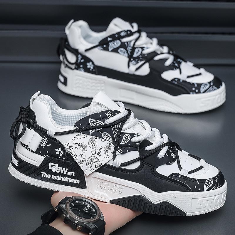 Light luxury men's shoes 2024 popular thick soled versatile sports board shoes for teenagers fashionable breathable casual shoes