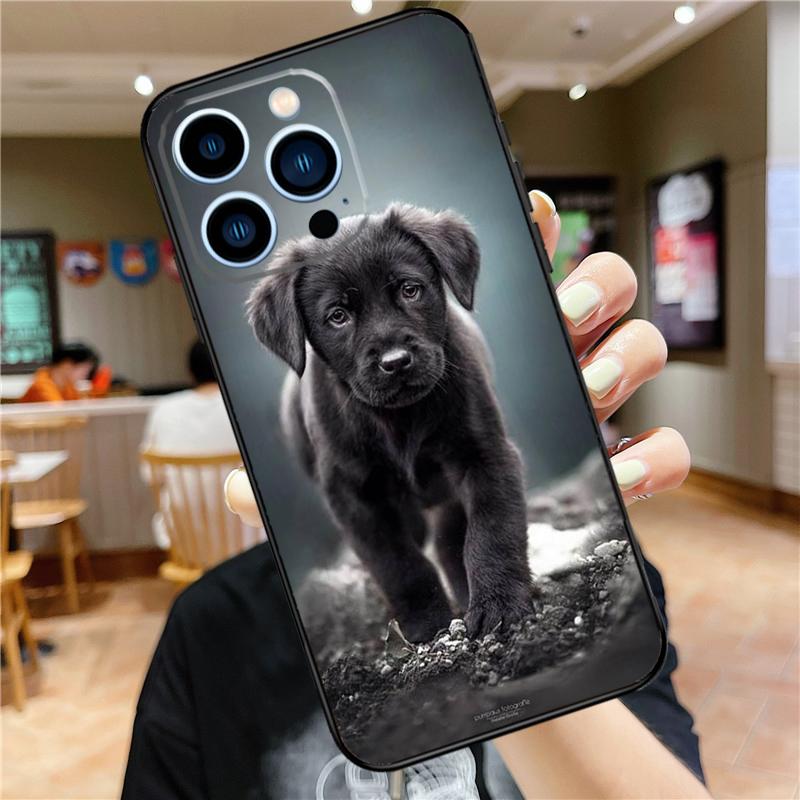 Black Labrador Dog Phone Case For iPhone 15 13 12 11 14 Pro Max Mini X XR XS Max SE 2020 2022 7 8 15 Plus Cover