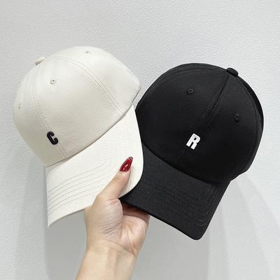 Trendiger Buchstabe R Baseballkappe für Unisex Herbst- und Winterstile Outdoor-Reisen Verstellbar Sonnenschutz Urlaubsgeschenke Schirmmütze