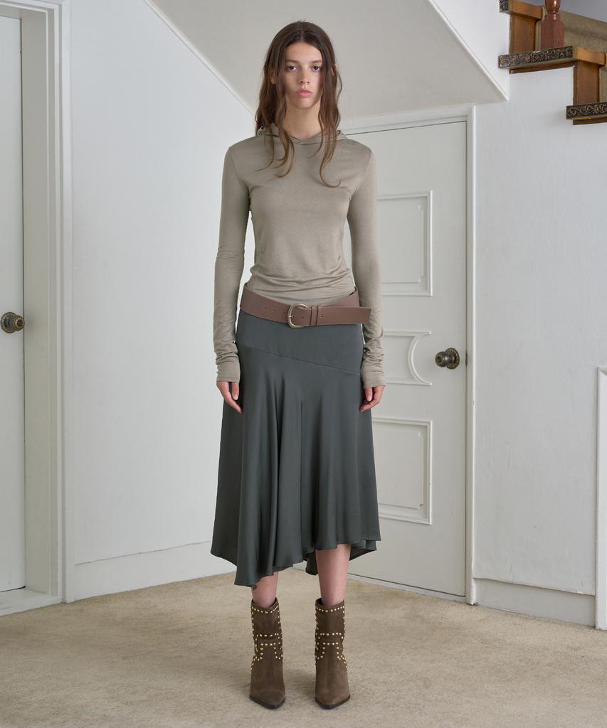 Simeteuligpeosenteu Satin Drape Skirt / Charcoal