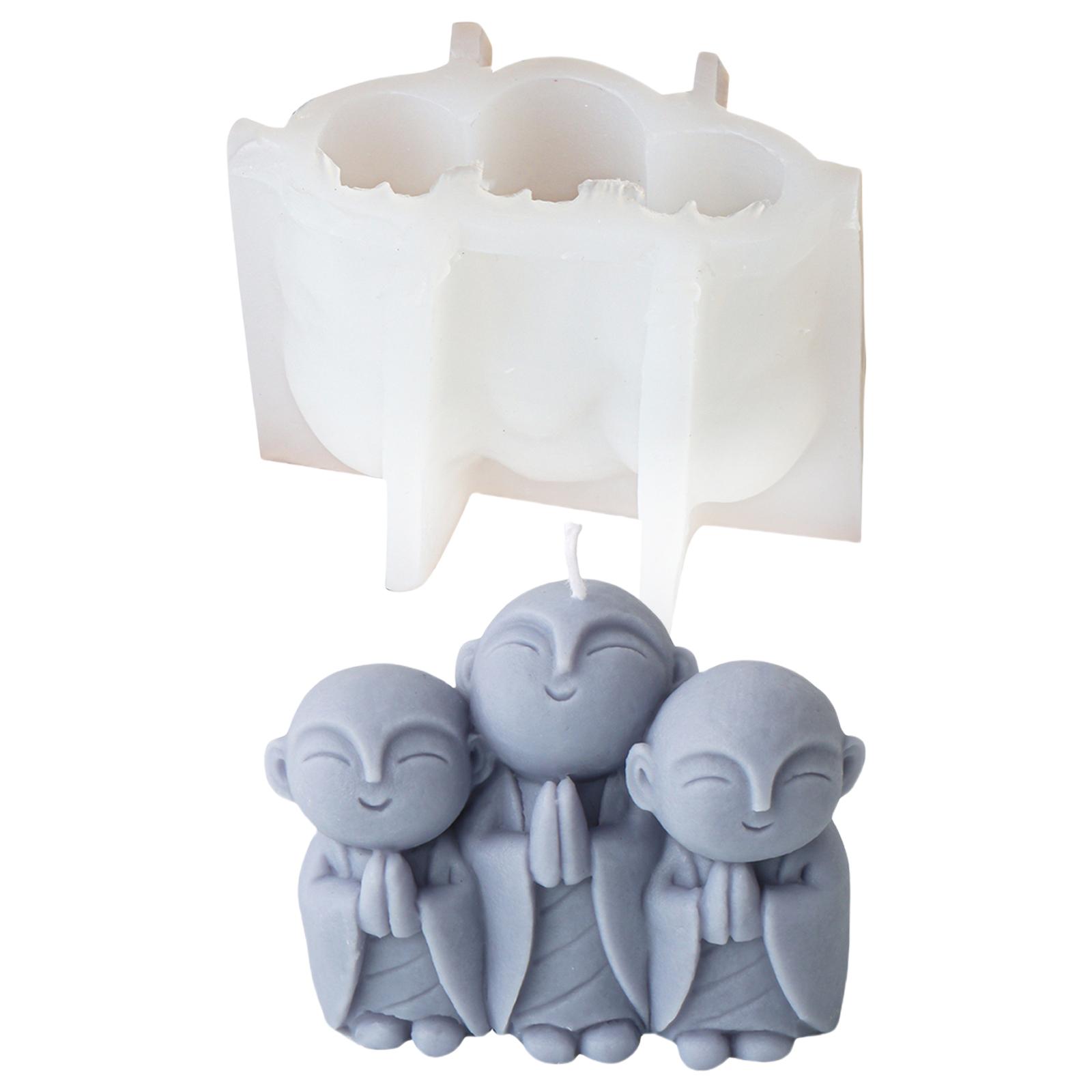 

Силіконова форма для свічок у формі милого ченця 1