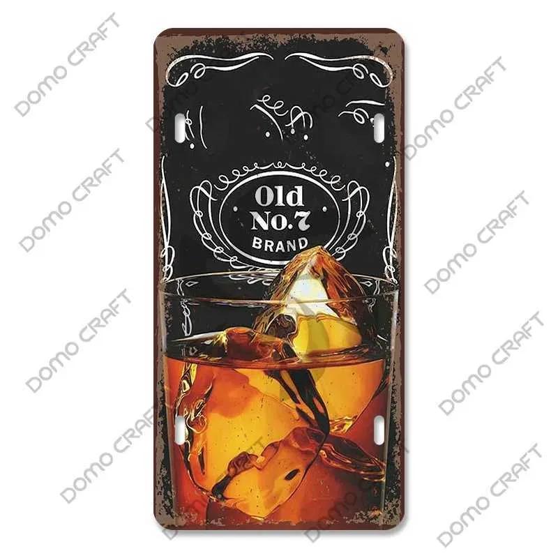 Whiskey Poster Metallblech Logo Whiskey Mädchen Weinglas Retro Metallschild Bar Club Bar Wohnzimmer Heimwanddekoration