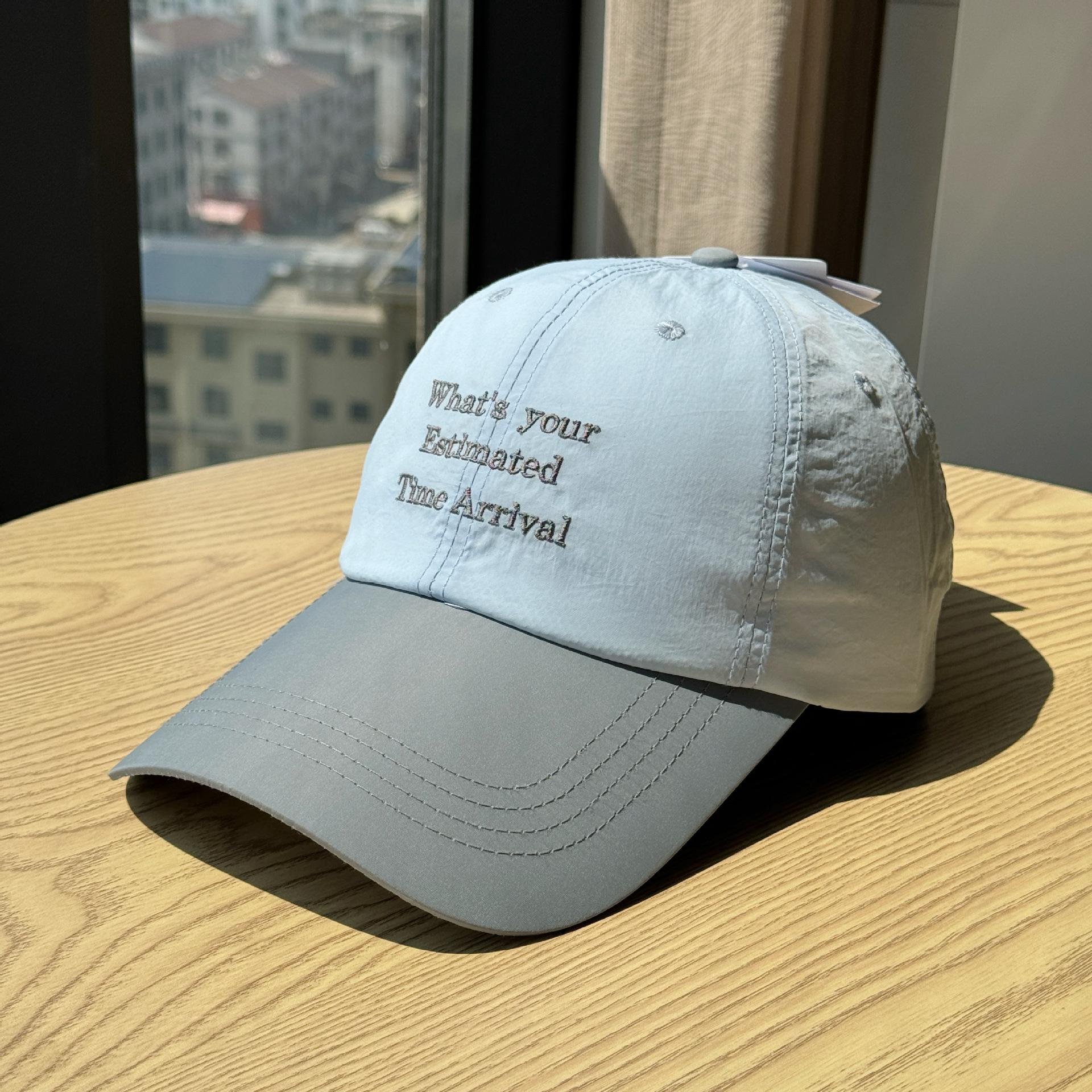 

New Spring/Summer Lightweight Color-Block Quick-Dry Extended Brim Duckbill Cap for Women, Outdoor Travel Sunshade Large Head Circumference Baseball Adult54-60Adjustable світло-синій колір
