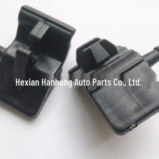 Nissan Altima 2004-2020 Windshield Washer Nozzle Spray Head