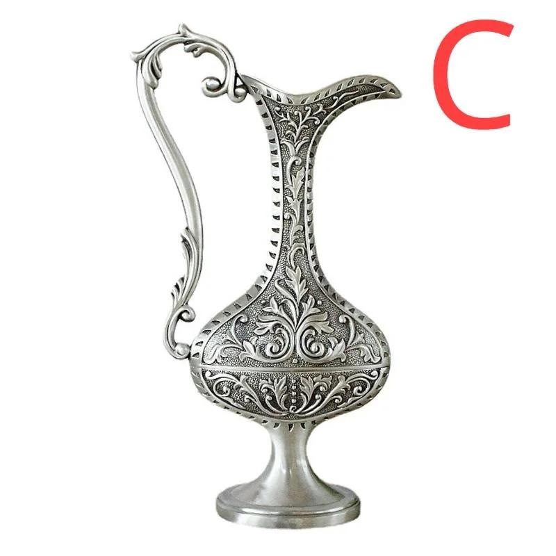 1Pcs Retro Style Flower Vase New Design Metal Brass Vases European Modern Hot Sale Flower Bottle Household Grow Flowers Supplies