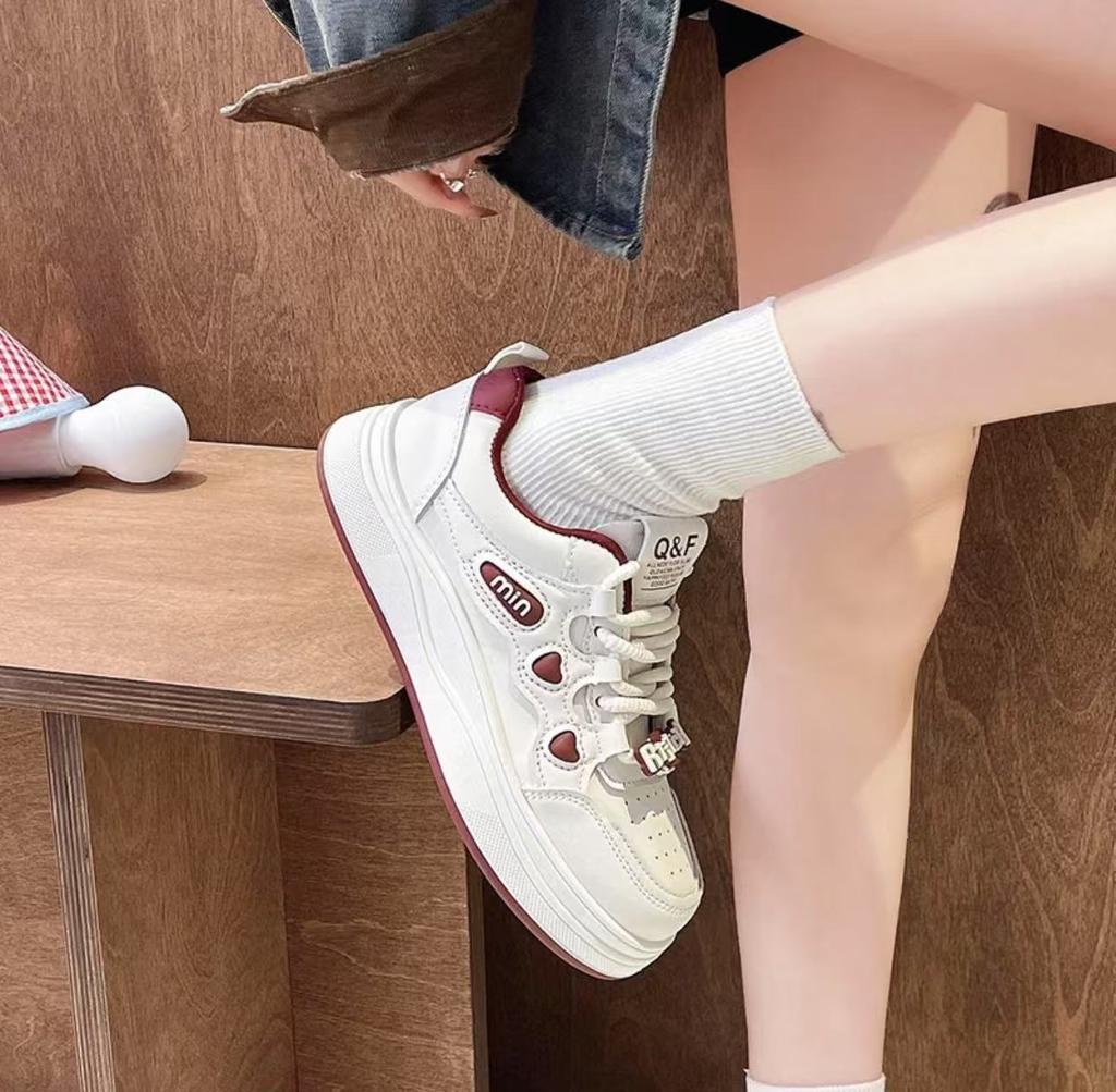 Shoes Popular Platform White Shoes 2025 Spring New Comfortable Casual Versatile Fashion Sports Board Shoes Women