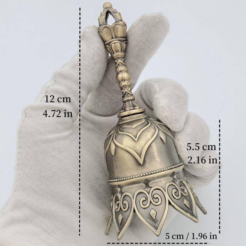 Retro Brass Hand Bell for Children's Early Education Loud Class Bell Christmas Hanging Ornament Retro Style Order Bell
