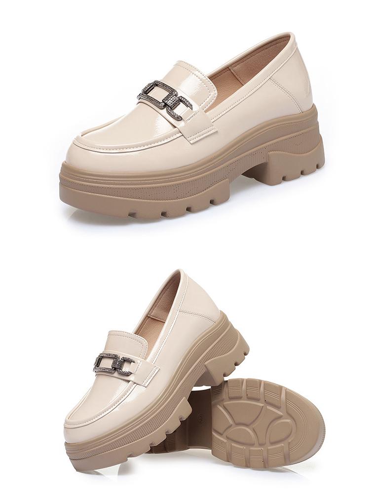 2023 Damen Loafer mit dicker Sohle: Weiches Leder, Klobige Absätze, Britischer Stil, Frühling/Herbst, Weiß