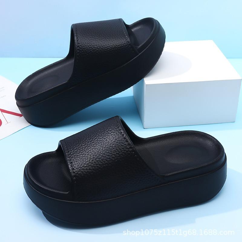Summer new women's solid color one-word thick bottom non-slip wear-resistant fashion casual outdoor beach cool slippers