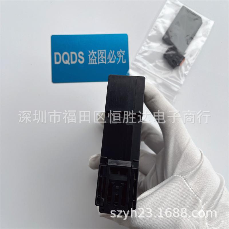 

KV-PU1, KV-7000C, KV-EC01, KV-EP02, KV-XLE02 Communication/Network Units Available KV-SSC02