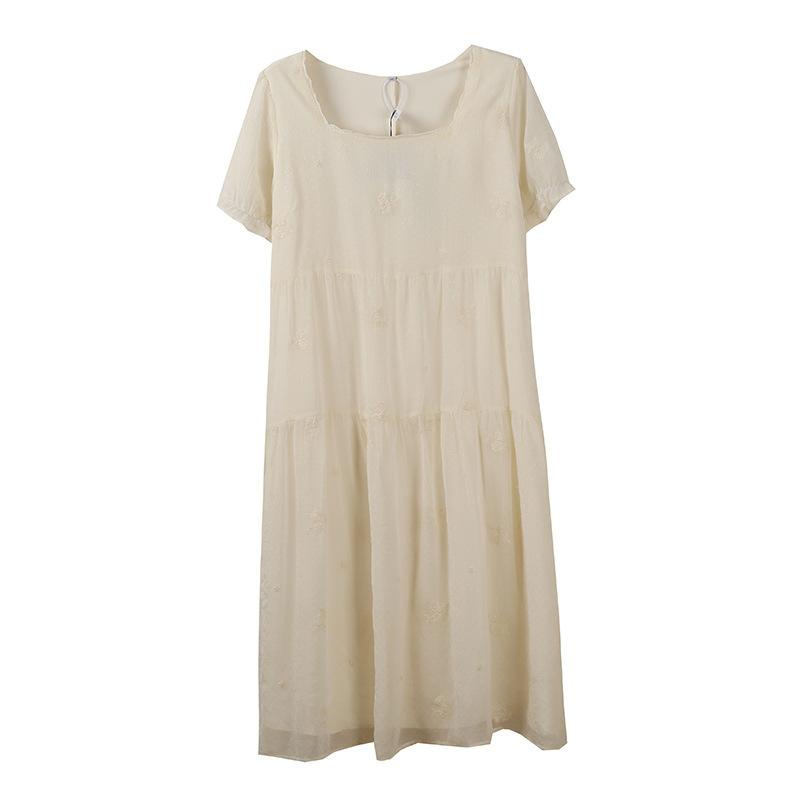 Large size women's clothing sweet sister embroidered dress summer new meat cover cool A-shaped dress 230435
